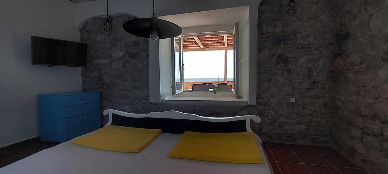 Beach House Buljarica Petrovac Kültér fotó